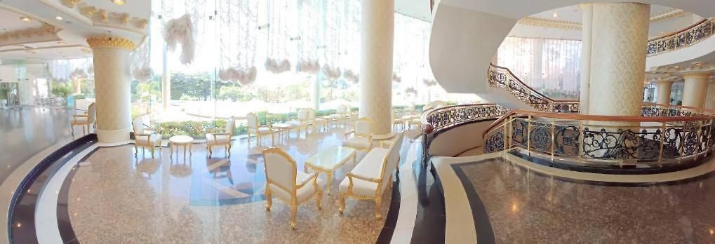 Adriatic Palace โรงแรม Pattaya