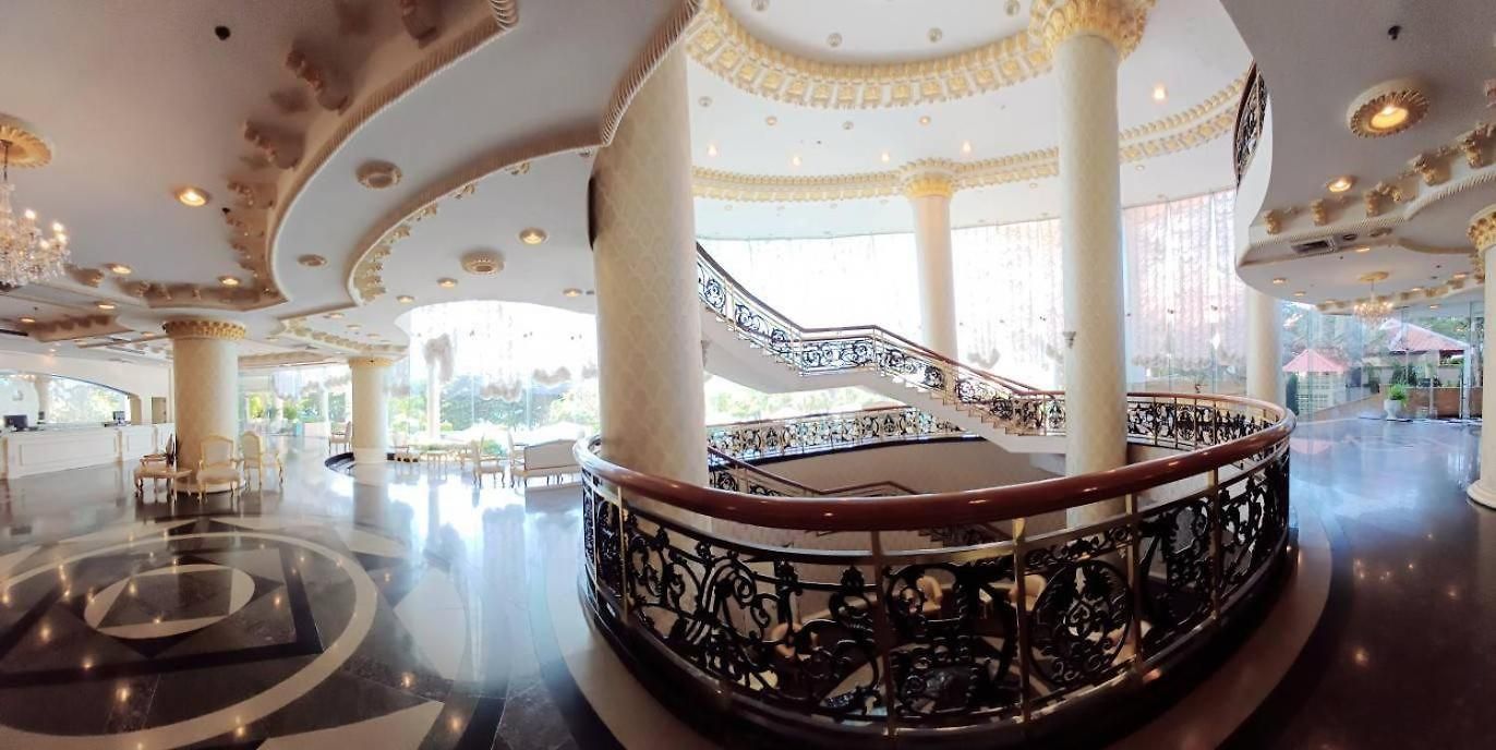 Adriatic Palace โรงแรม