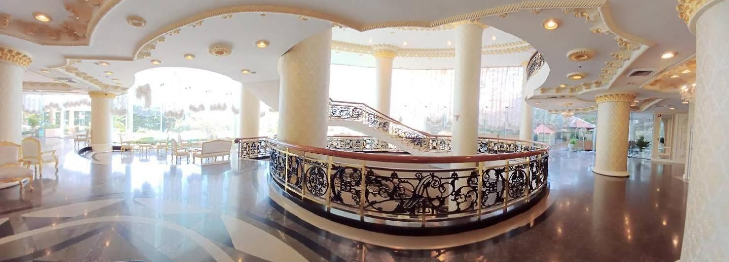 โรงแรม Adriatic Palace 5*