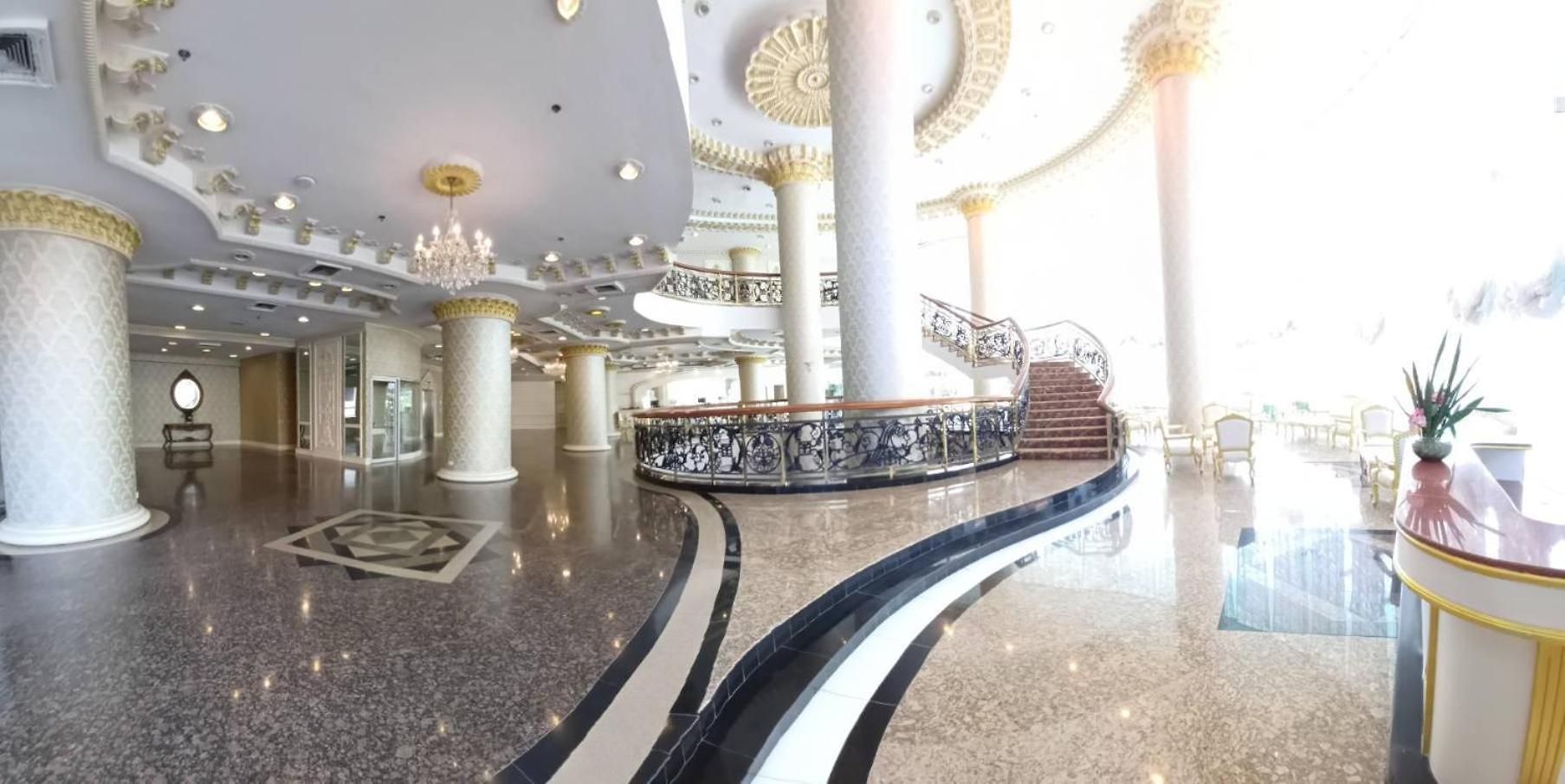 Adriatic Palace โรงแรม Pattaya