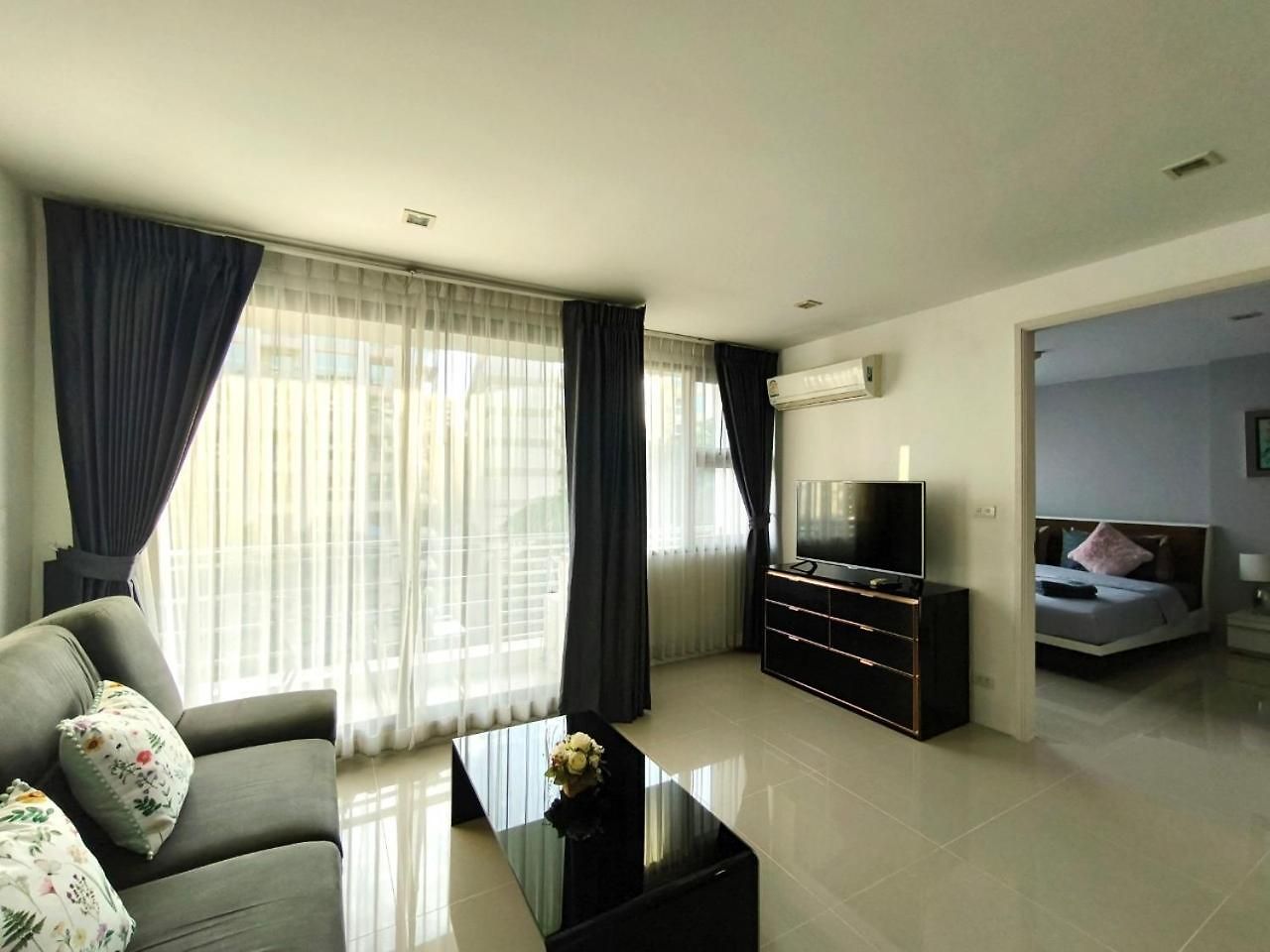 อพาร์ทเม้น The Urban Center By Fantasea Pattaya