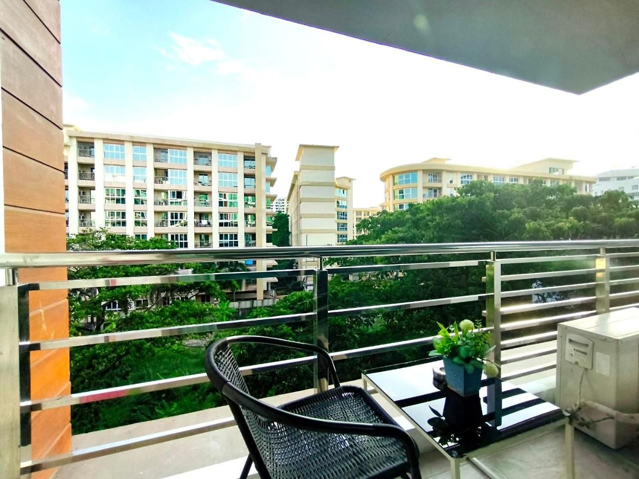 The Urban Center By Fantasea อพาร์ทเม้น Pattaya