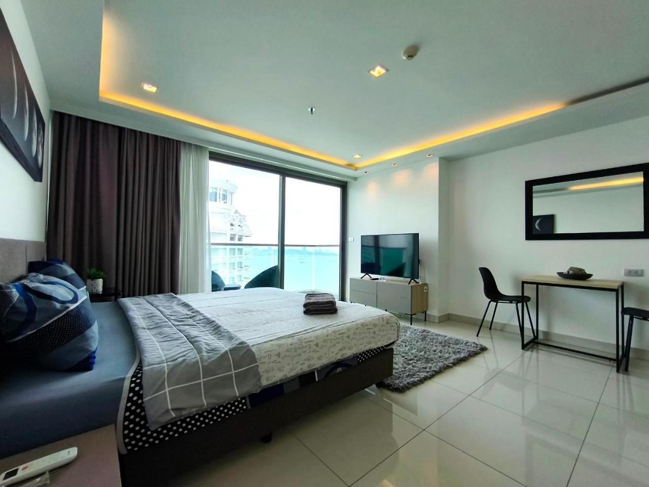 อพาร์ทเม้น Sea View At Wong Amat Tower 3505