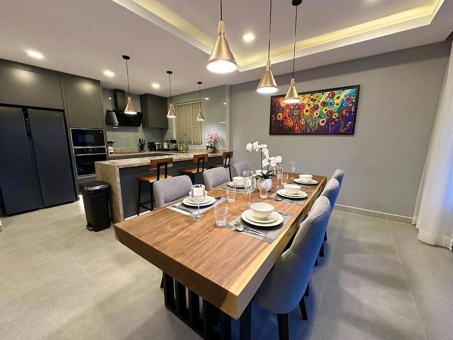 วิลล่า Super Luxury 3 Bedroom Private Pool With Jacuzzi, Near 711, 10 Minutes To Walking Street And - Mt6 Pattaya
