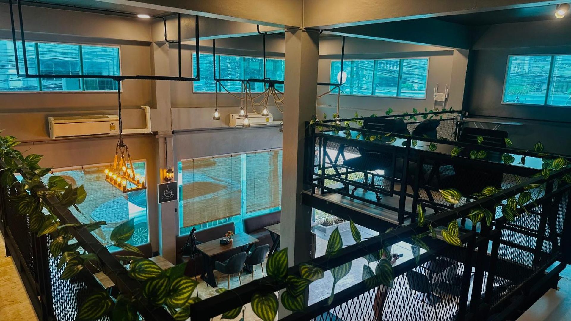 Friends Station Tukkom & Cafe ที่พัก