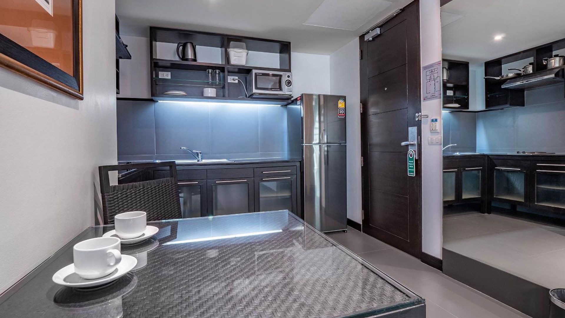 อพาร์ตโฮเทล Luxe 3*