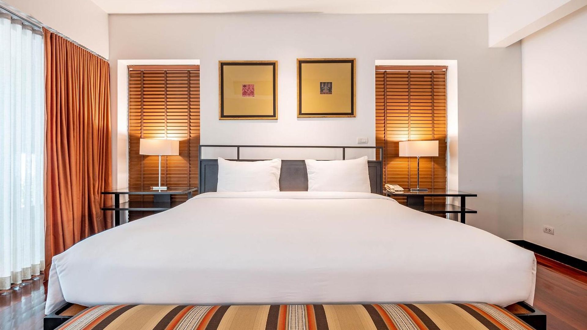 Luxe อพาร์ตโฮเทล 3*