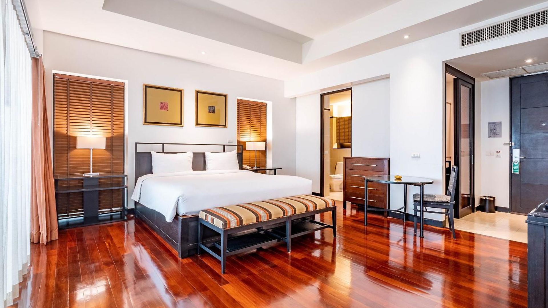 อพาร์ตโฮเทล Luxe 3*