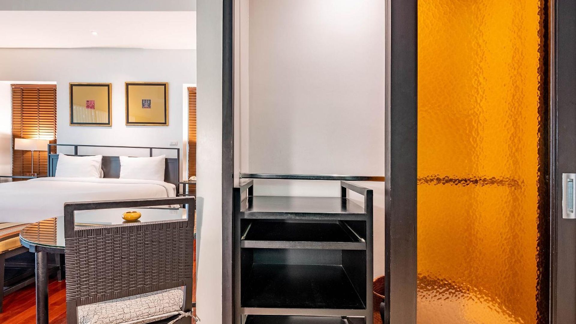 Luxe อพาร์ตโฮเทล Pattaya