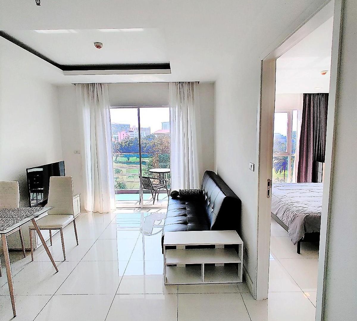 One Tower By Thaiminatorpattaya 11 อพาร์ทเม้น *