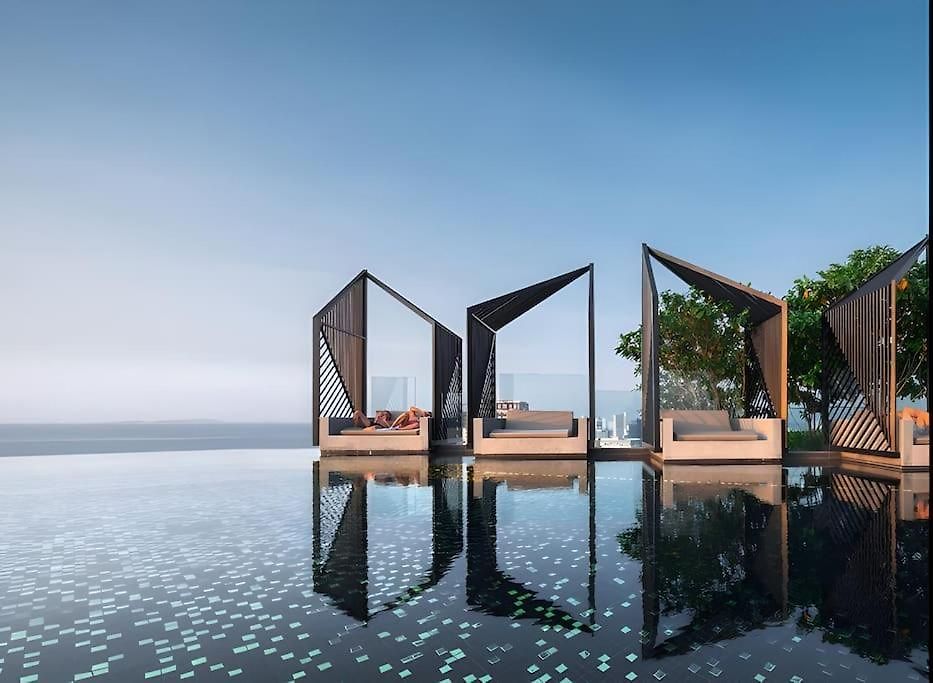 With Roof Pool อพาร์ทเม้น