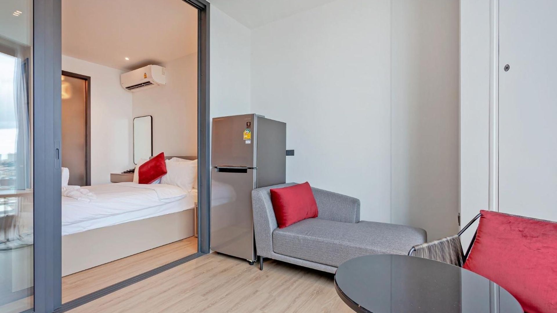 Edge Sea View High Floor 23,26 Pattaya
