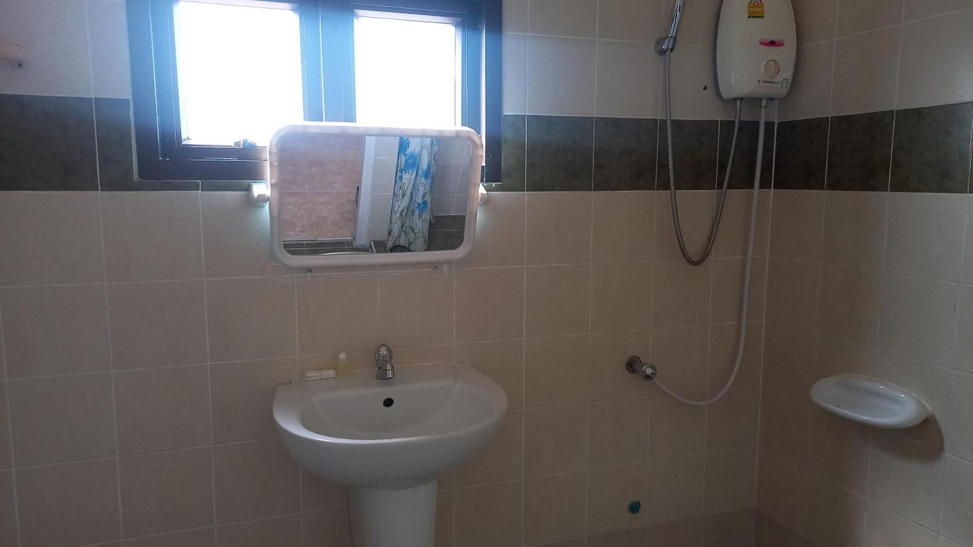 โรงแรม Dania Pattaya
