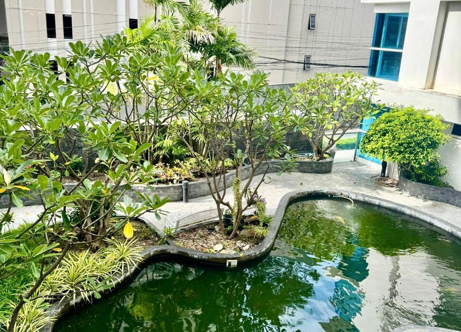 อพาร์ทเม้น Serenity Wongamat *