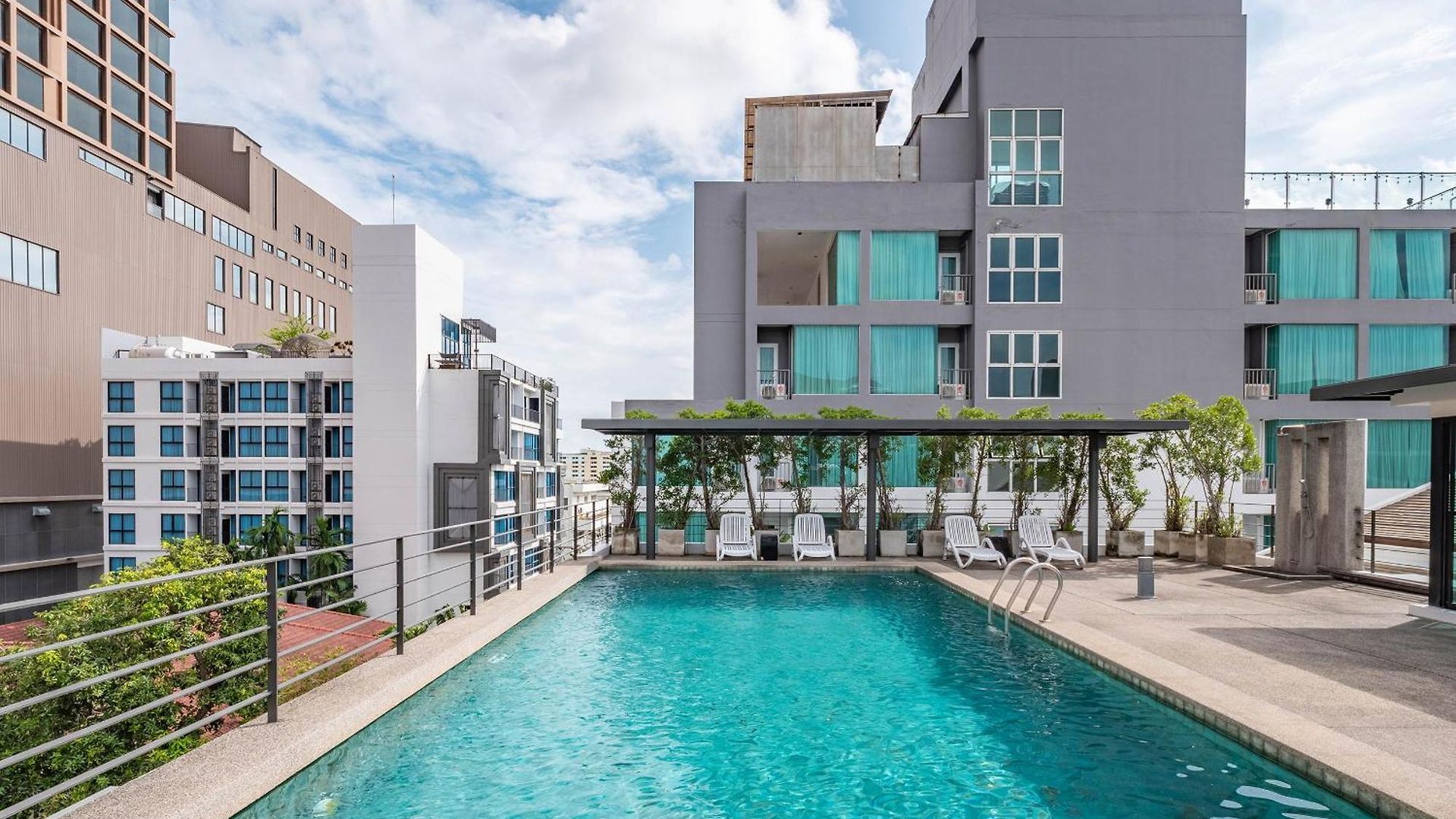 Luxe 3* Pattaya