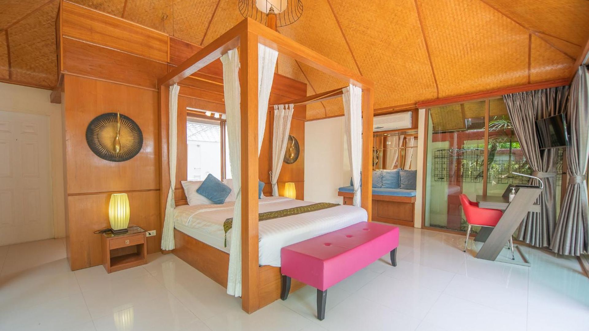 Ii, Totally Private Pool อพาร์ทเม้น Pattaya