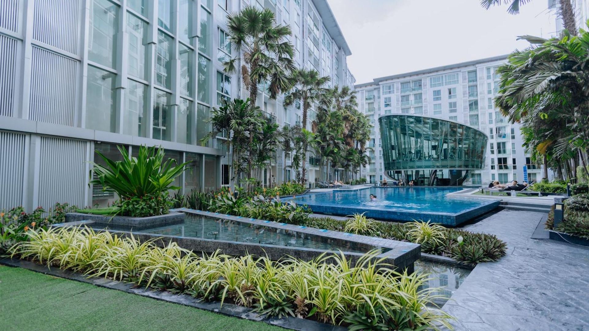 Center By K2 Pattaya