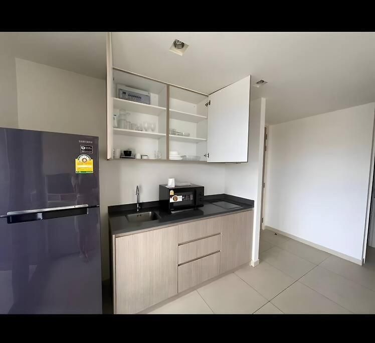 อพาร์ทเม้น Luxury 70sqm 2 Bedroom Next To Walking Street