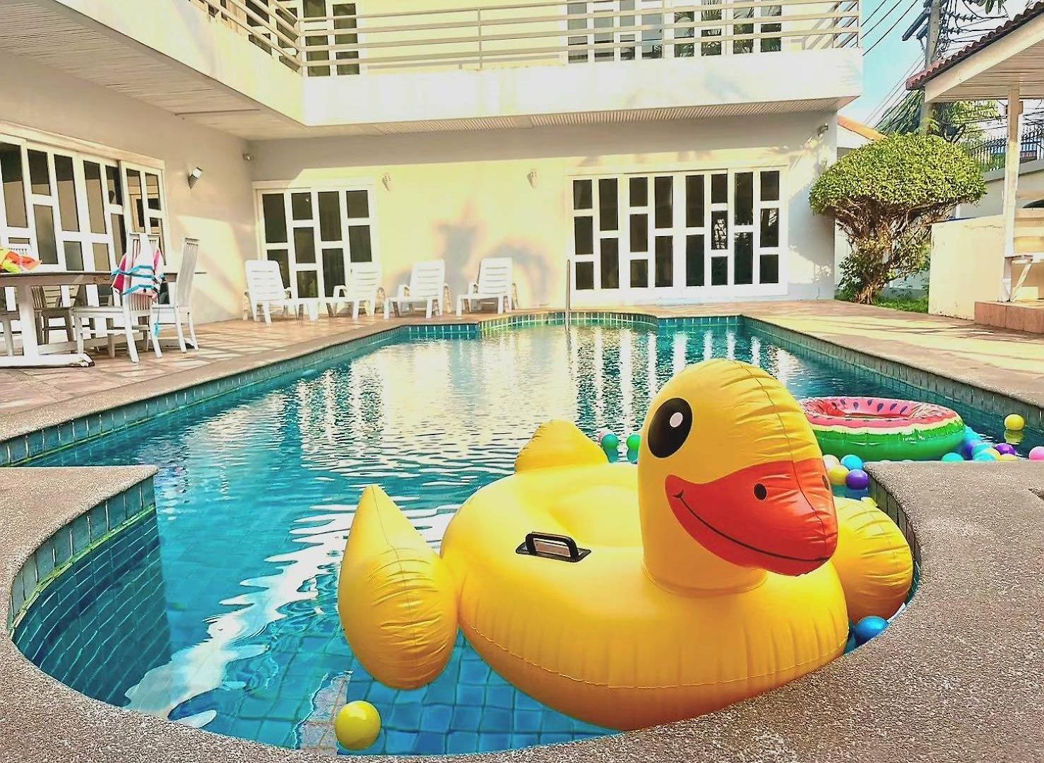วิลล่า Pool 5bedroom Cosy Big Area Close To The *