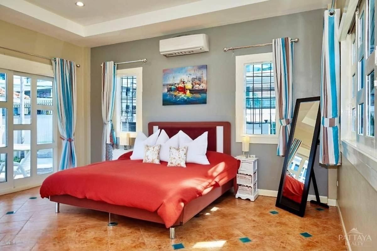 Pool 5bedroom Cosy Big Area Close To The วิลล่า Pattaya
