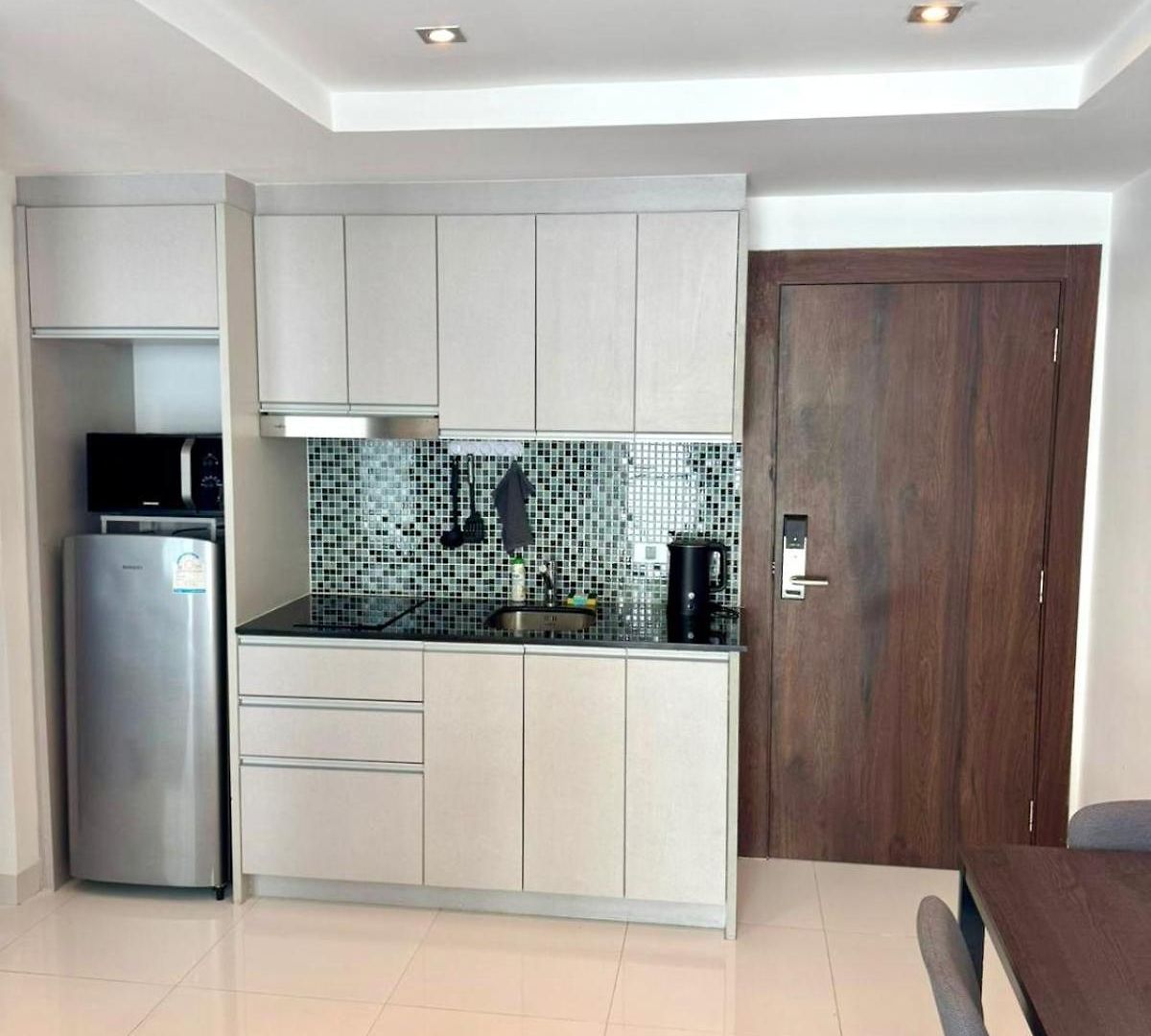 อพาร์ทเม้น Serenity Wongamat Pattaya