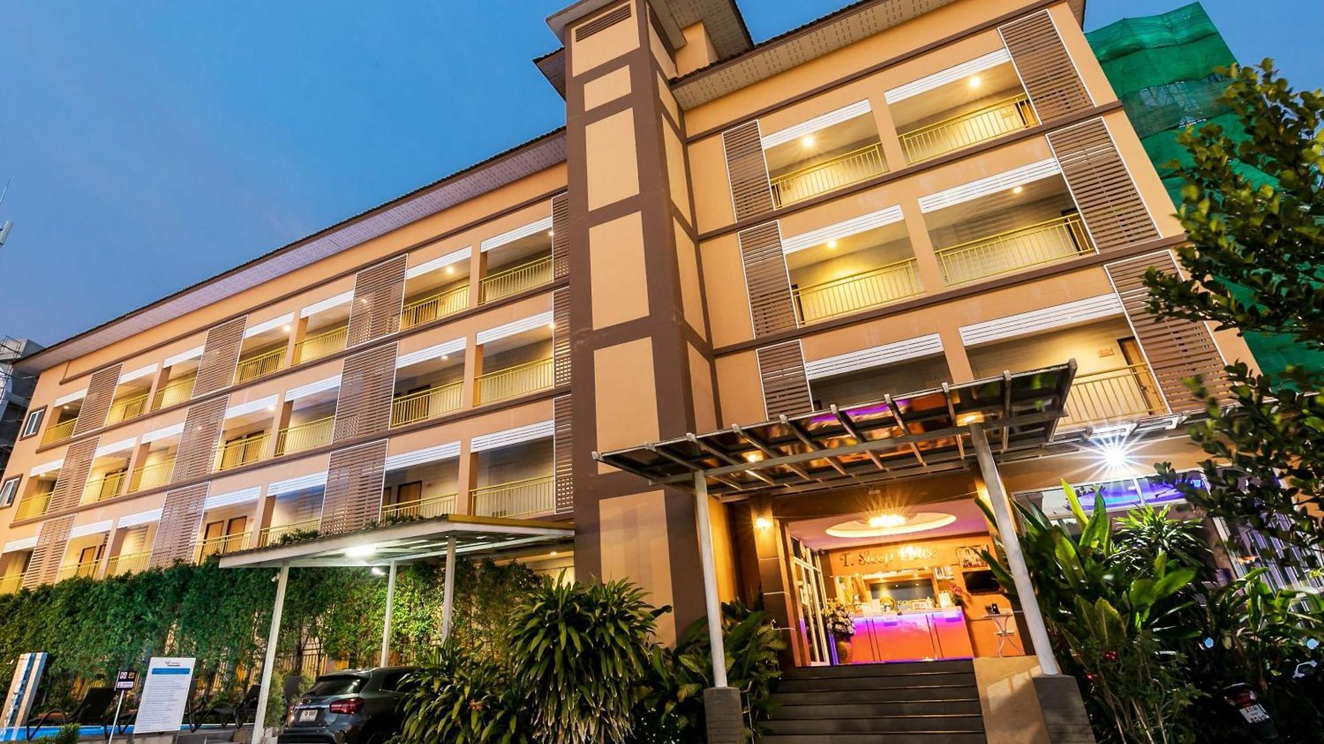 T Sleep Place โรงแรม Pattaya