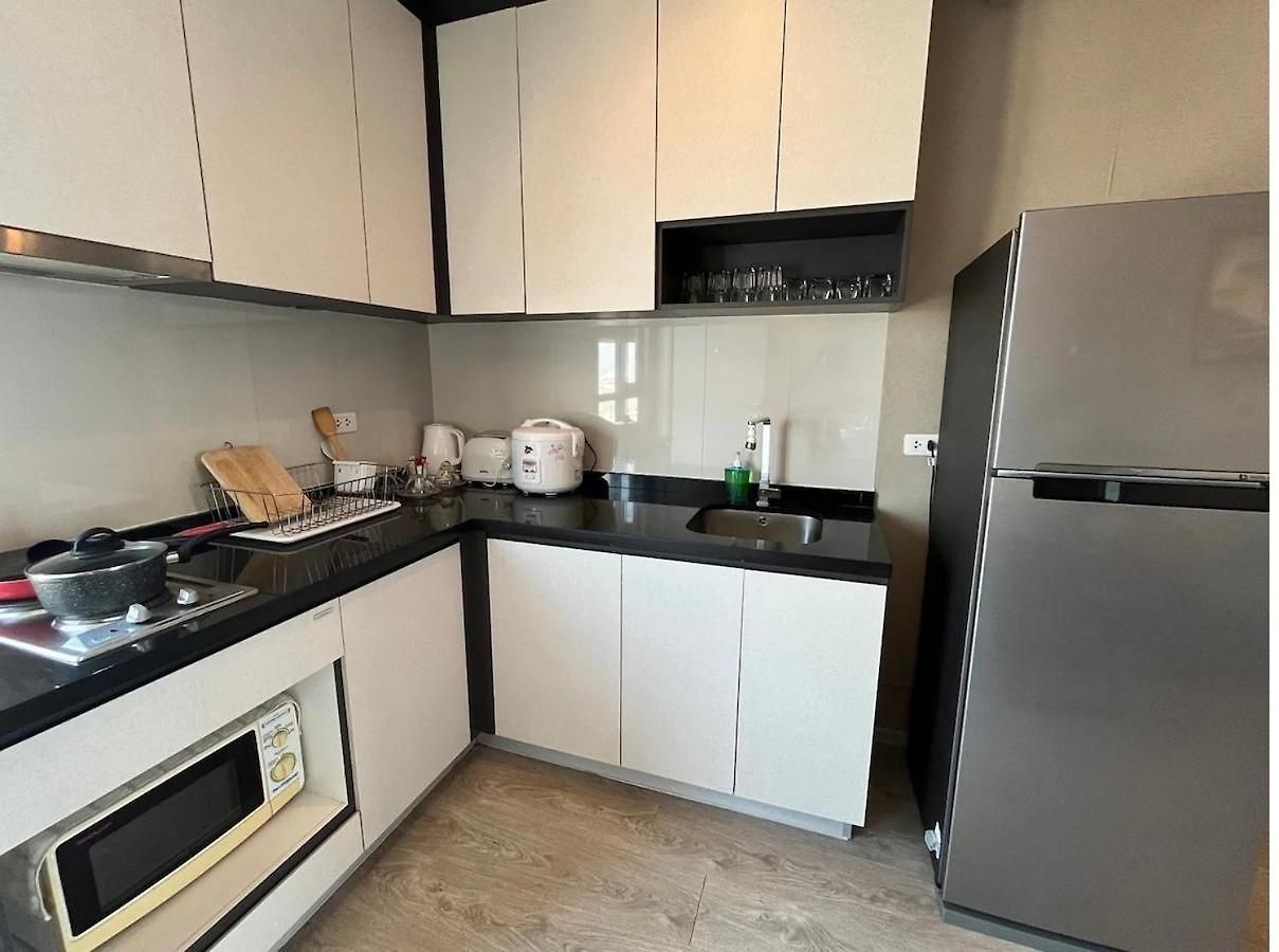 อพาร์ทเม้น Sea View 2 Bed At Great Location Pattaya