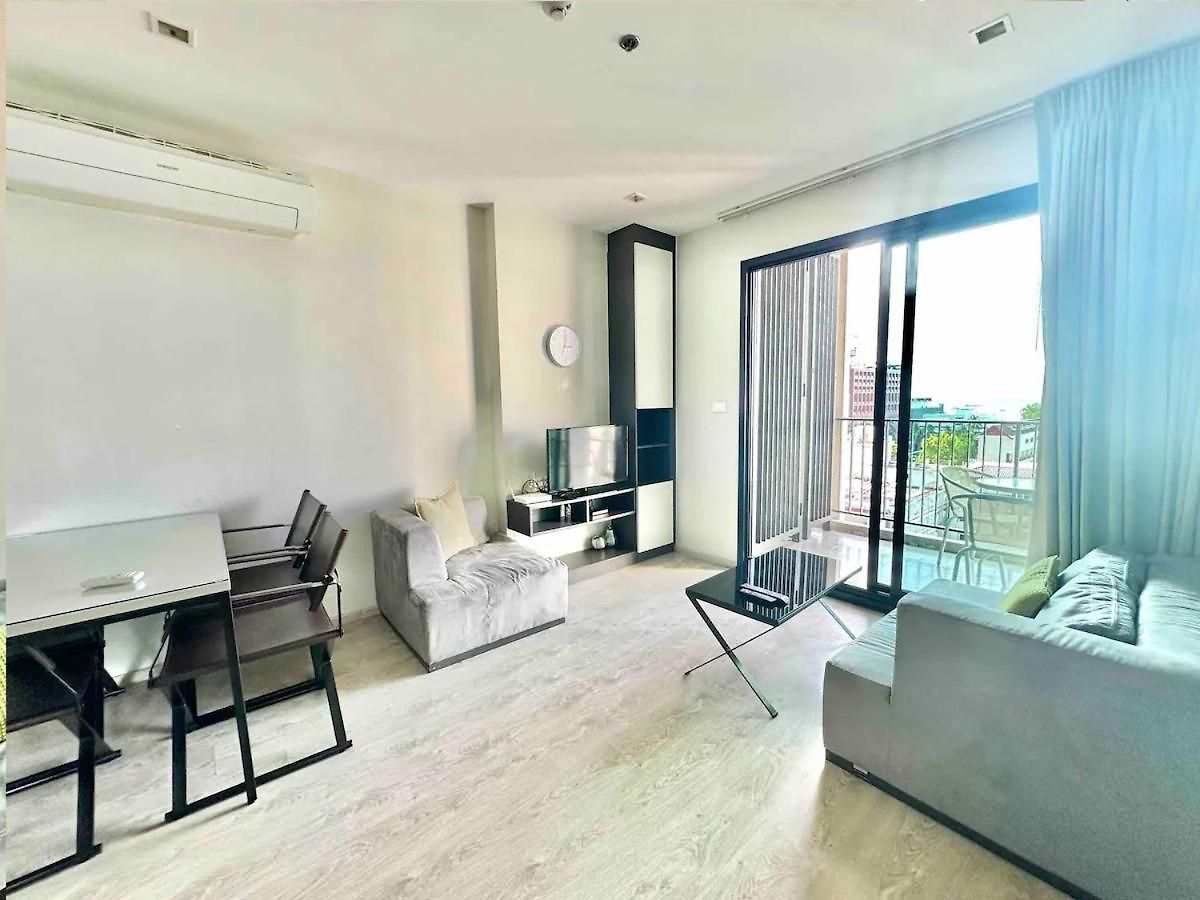 อพาร์ทเม้น Sea View 2 Bed At Great Location *