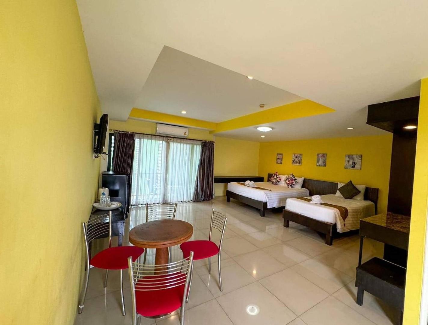 Stay Resort Pattaya โรงแรม Pattaya