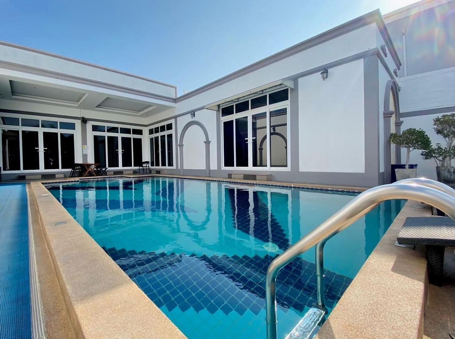 วันหยุดที่บ้าน 다빈치 풀빌라 Davinci Pool Pattaya