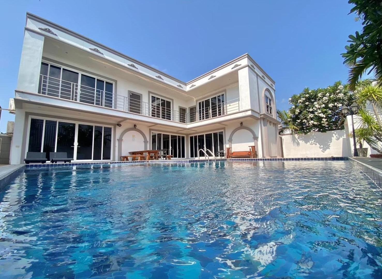 วันหยุดที่บ้าน 다빈치 풀빌라 Davinci Pool