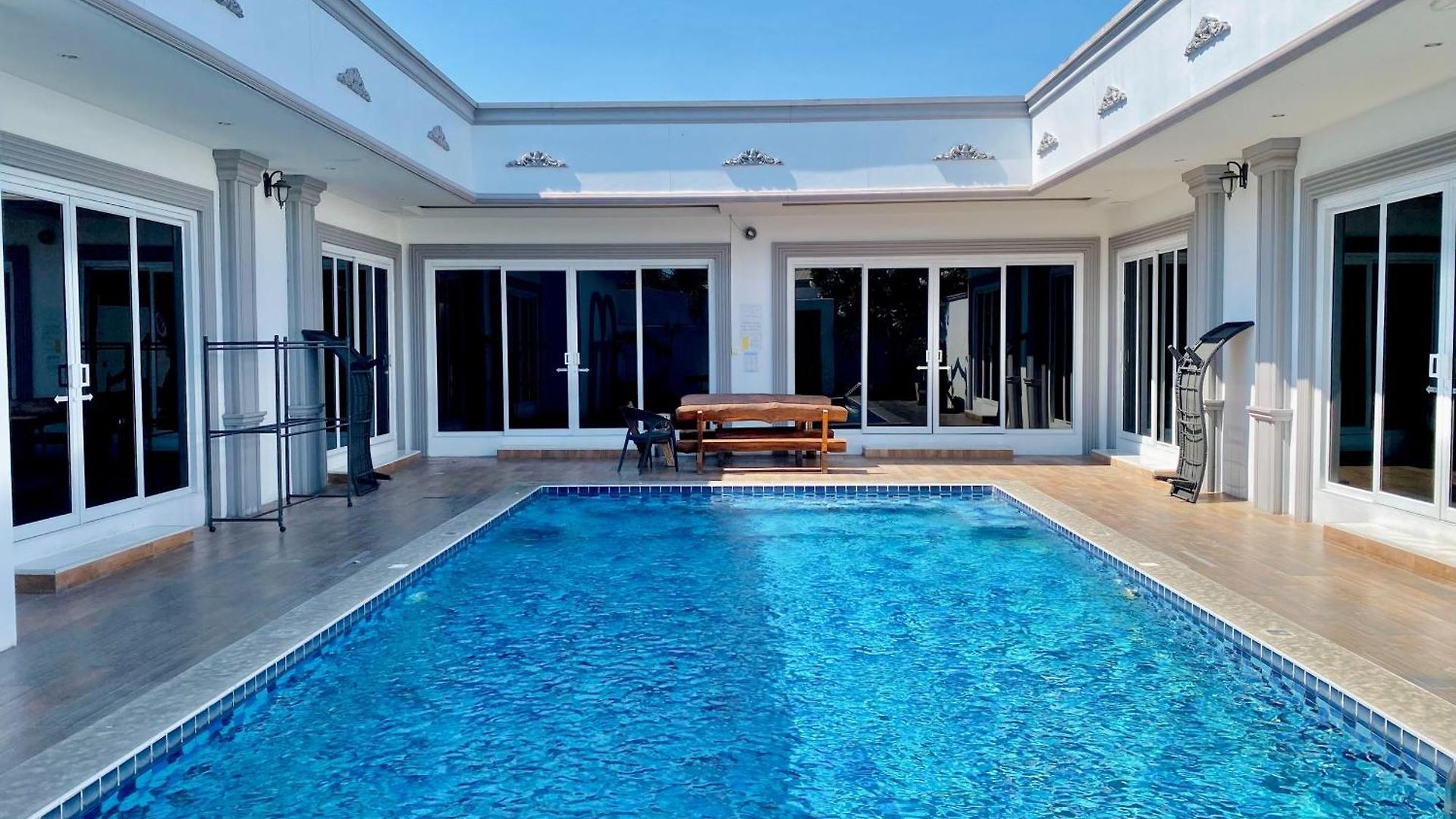 다빈치 풀빌라 Davinci Pool วันหยุดที่บ้าน