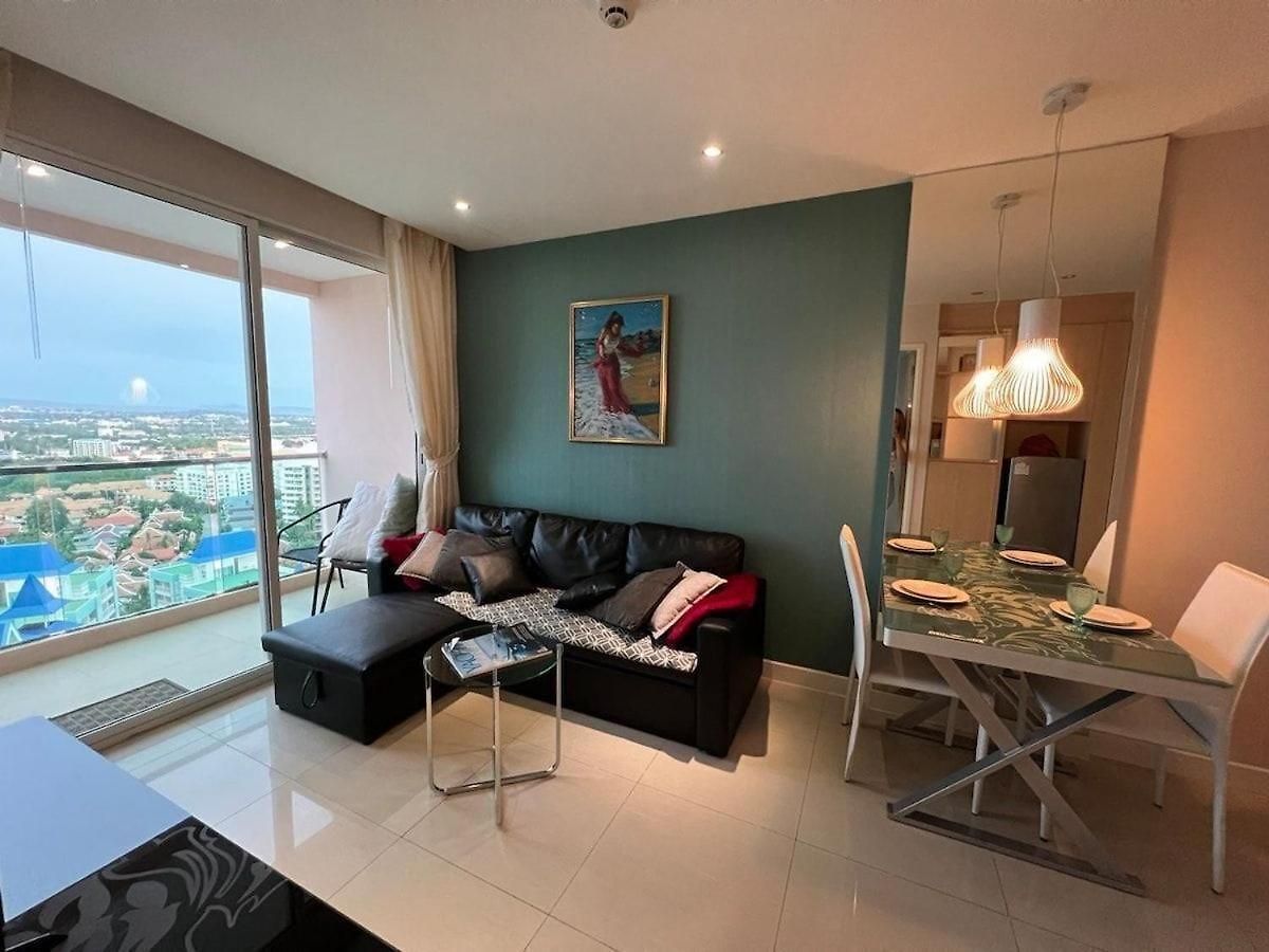 квартиры в Grande Caribbean Apartment