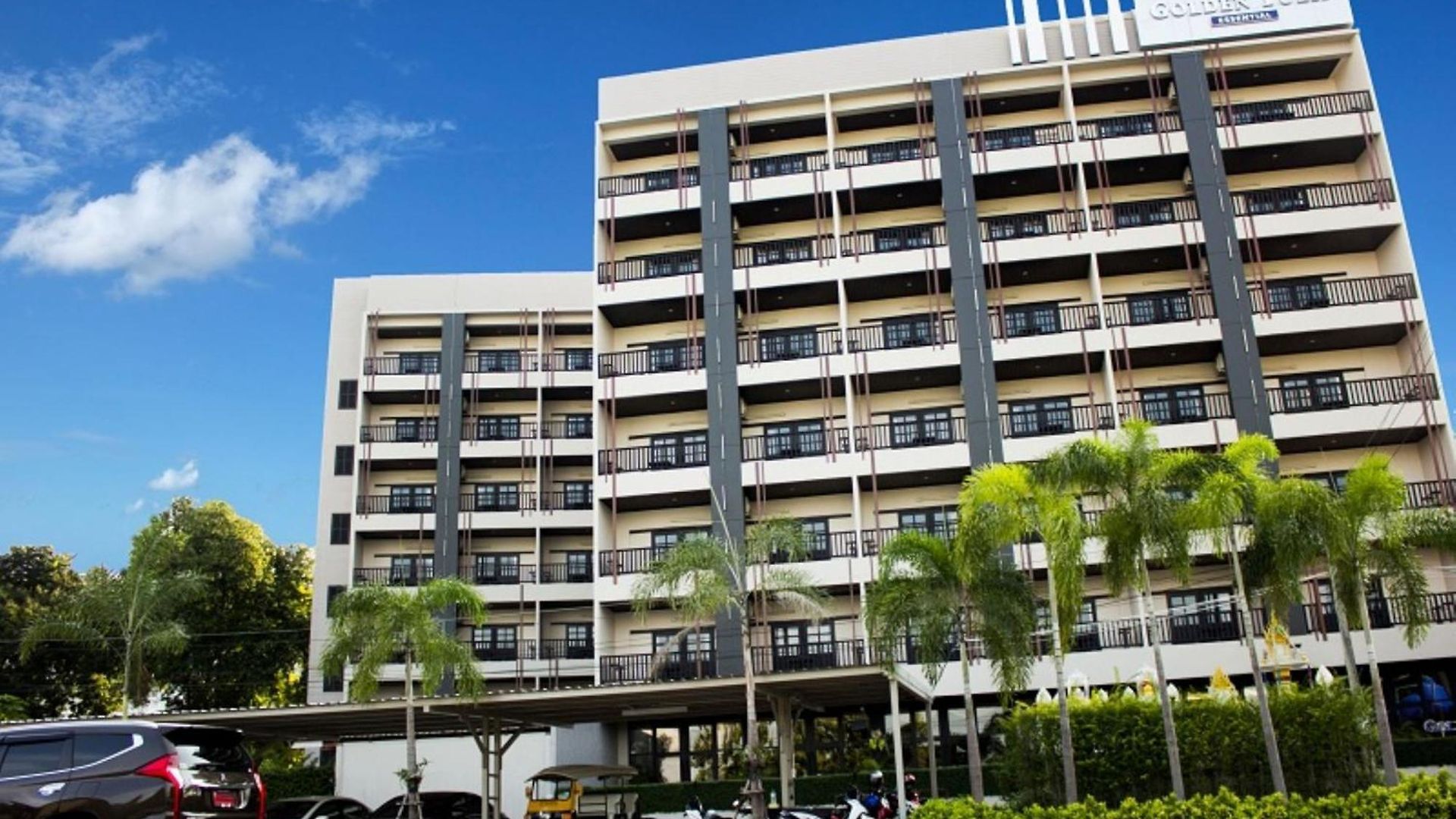 โกลเดนท์ทิวลิป เอสเซนเชียล พัทยา โรงแรม Pattaya