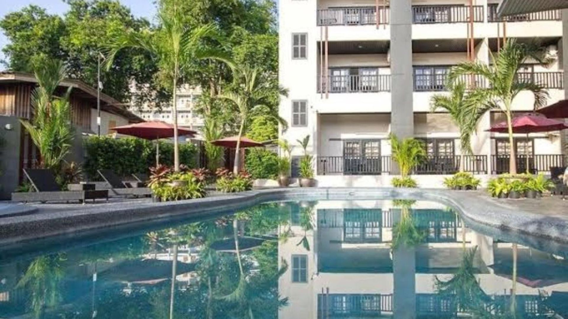 โกลเดนท์ทิวลิป เอสเซนเชียล พัทยา โรงแรม Pattaya