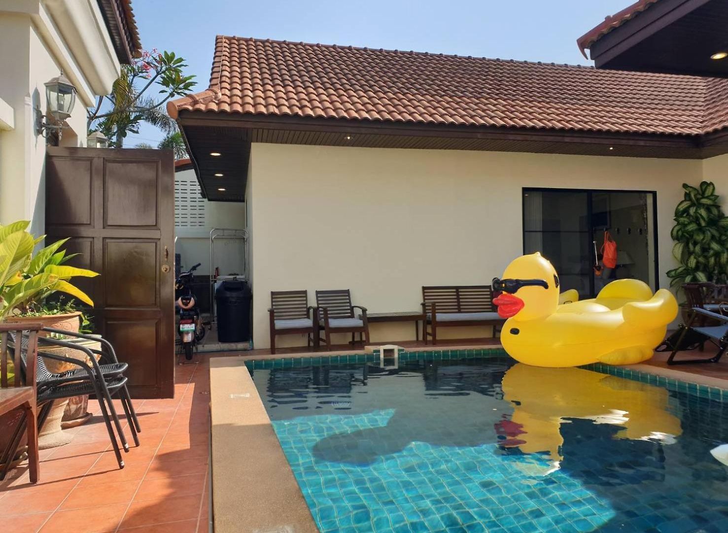 วิลล่า Bali Style Luxury Pool Near & Walking St! Pattaya
