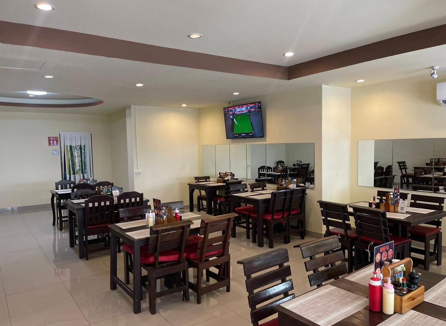 ที่พัก Malee And Restaurant Pattaya