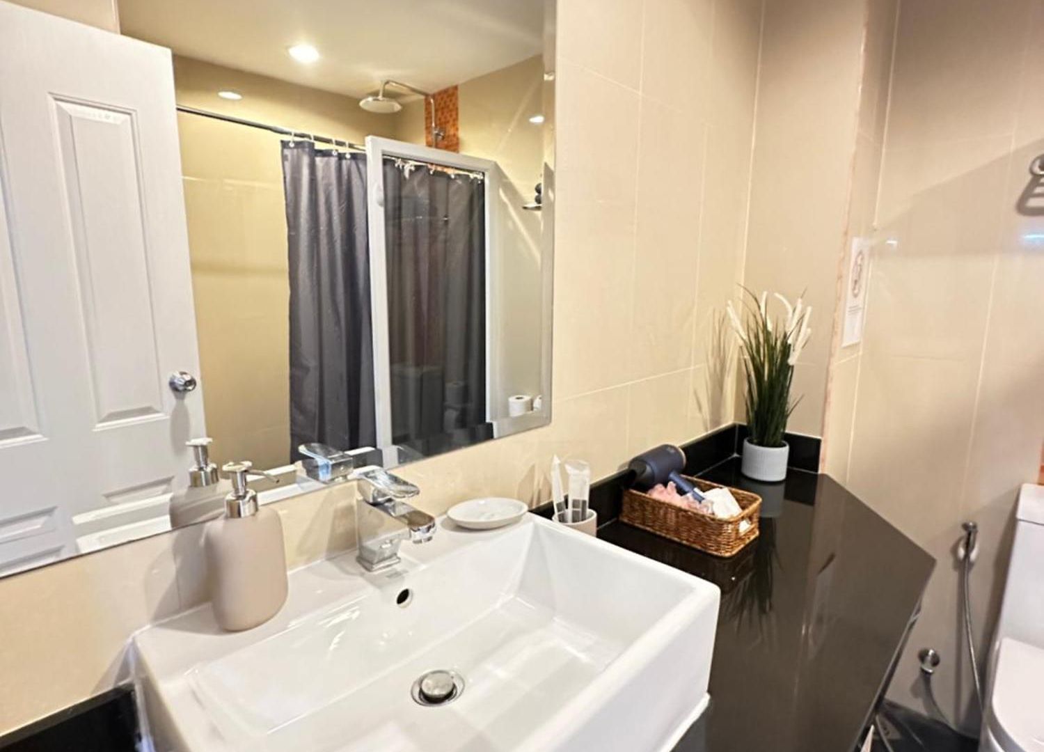 New Nordic Marcus Vip-5 - Spacious Near The Sea In The Area Of Phra Tam Nak Hill Apartment