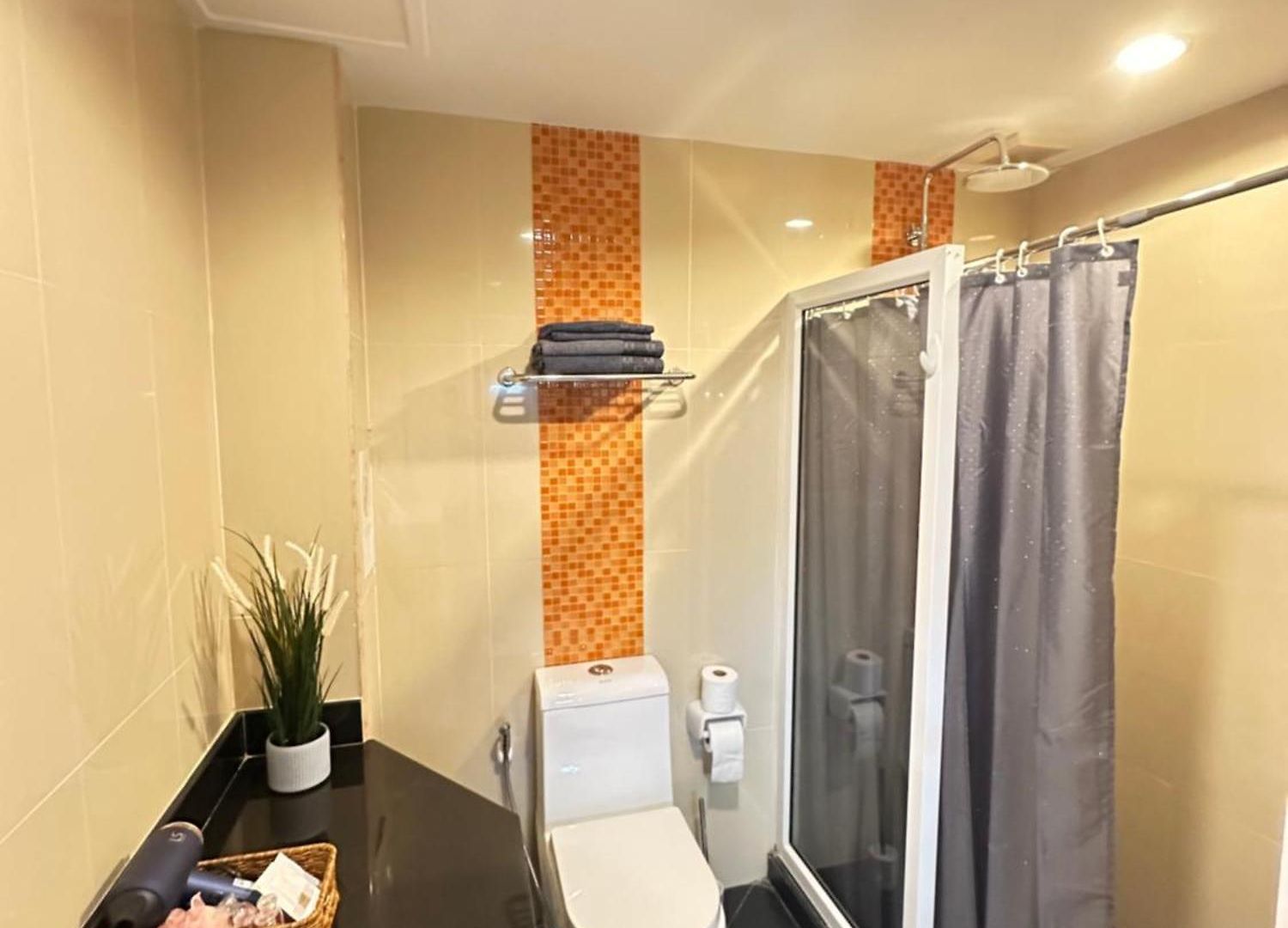 Apartment New Nordic Marcus Vip-5 - Spacious Near The Sea In The Area Of Phra Tam Nak Hill