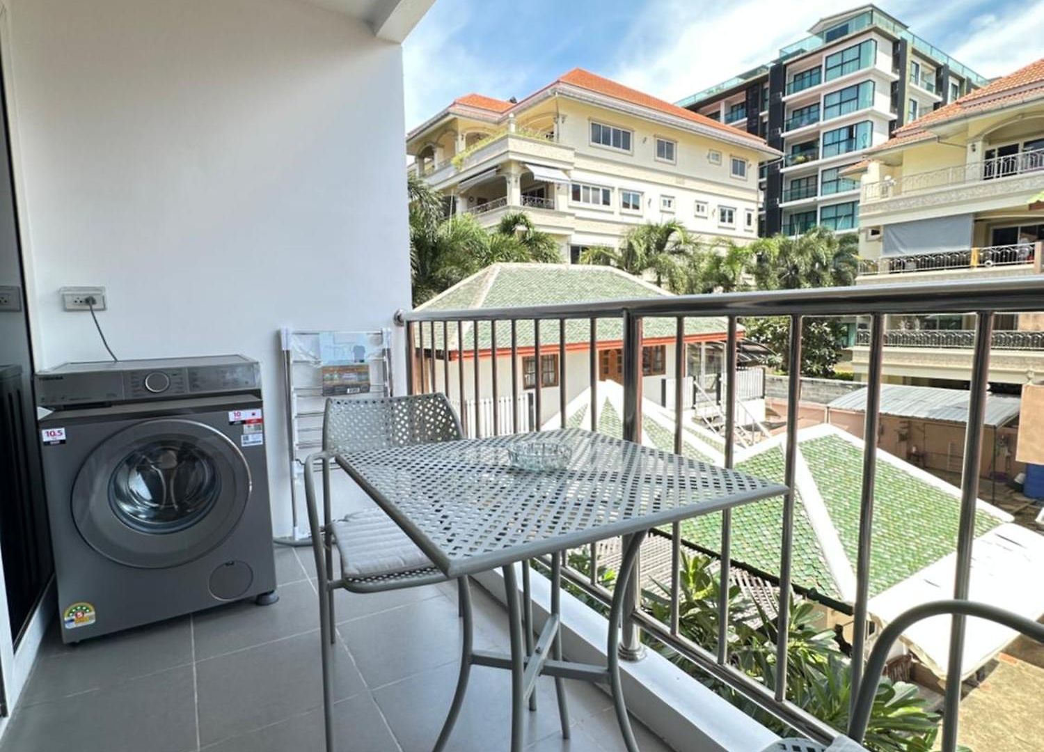 New Nordic Marcus Vip-5 - Spacious Near The Sea In The Area Of Phra Tam Nak Hill Apartment Pattaya