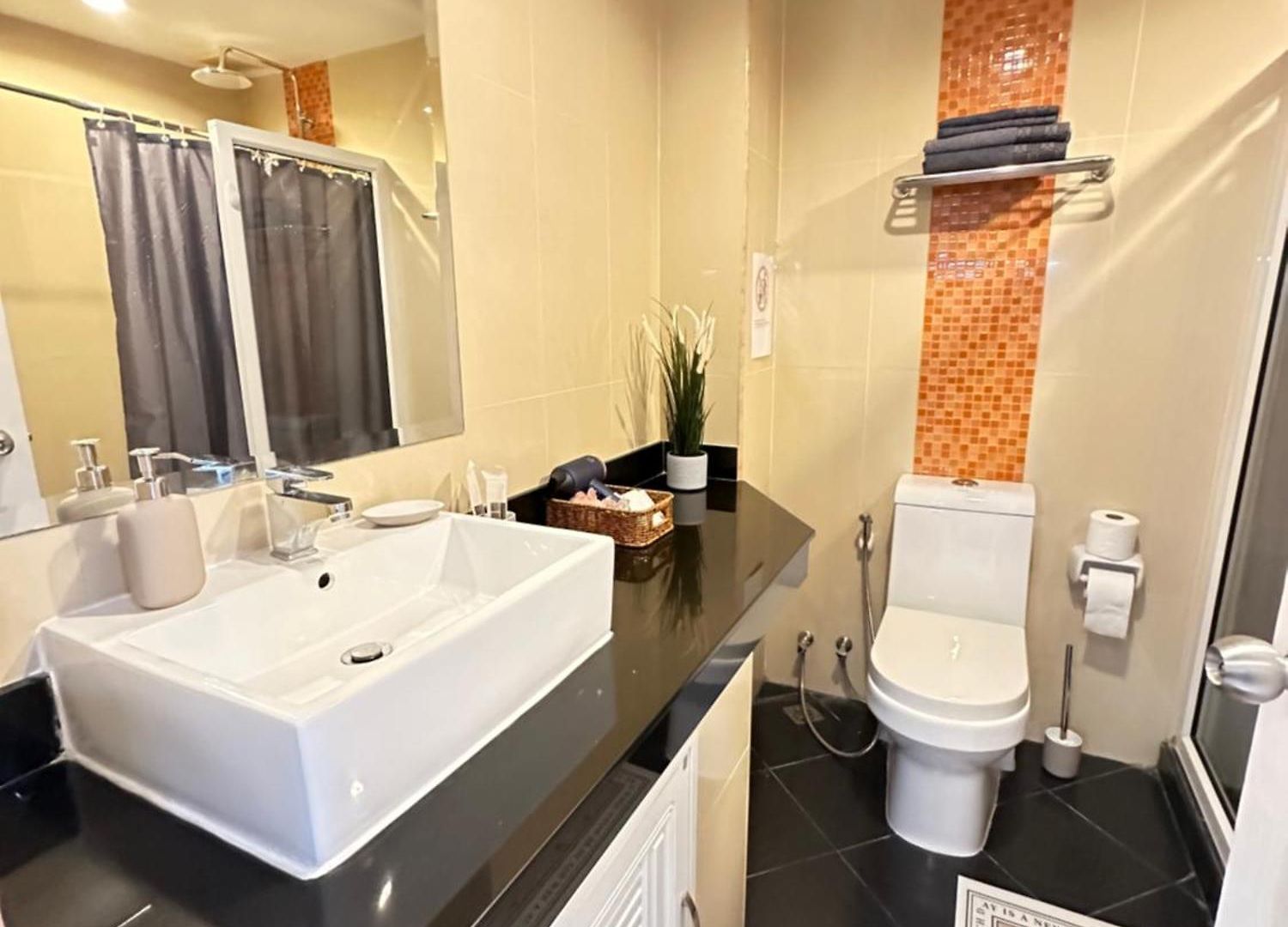 New Nordic Marcus Vip-5 - Spacious Near The Sea In The Area Of Phra Tam Nak Hill Pattaya