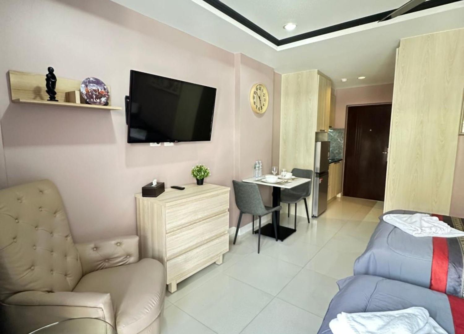 New Nordic Marcus Vip-5 - Spacious Near The Sea In The Area Of Phra Tam Nak Hill Apartment