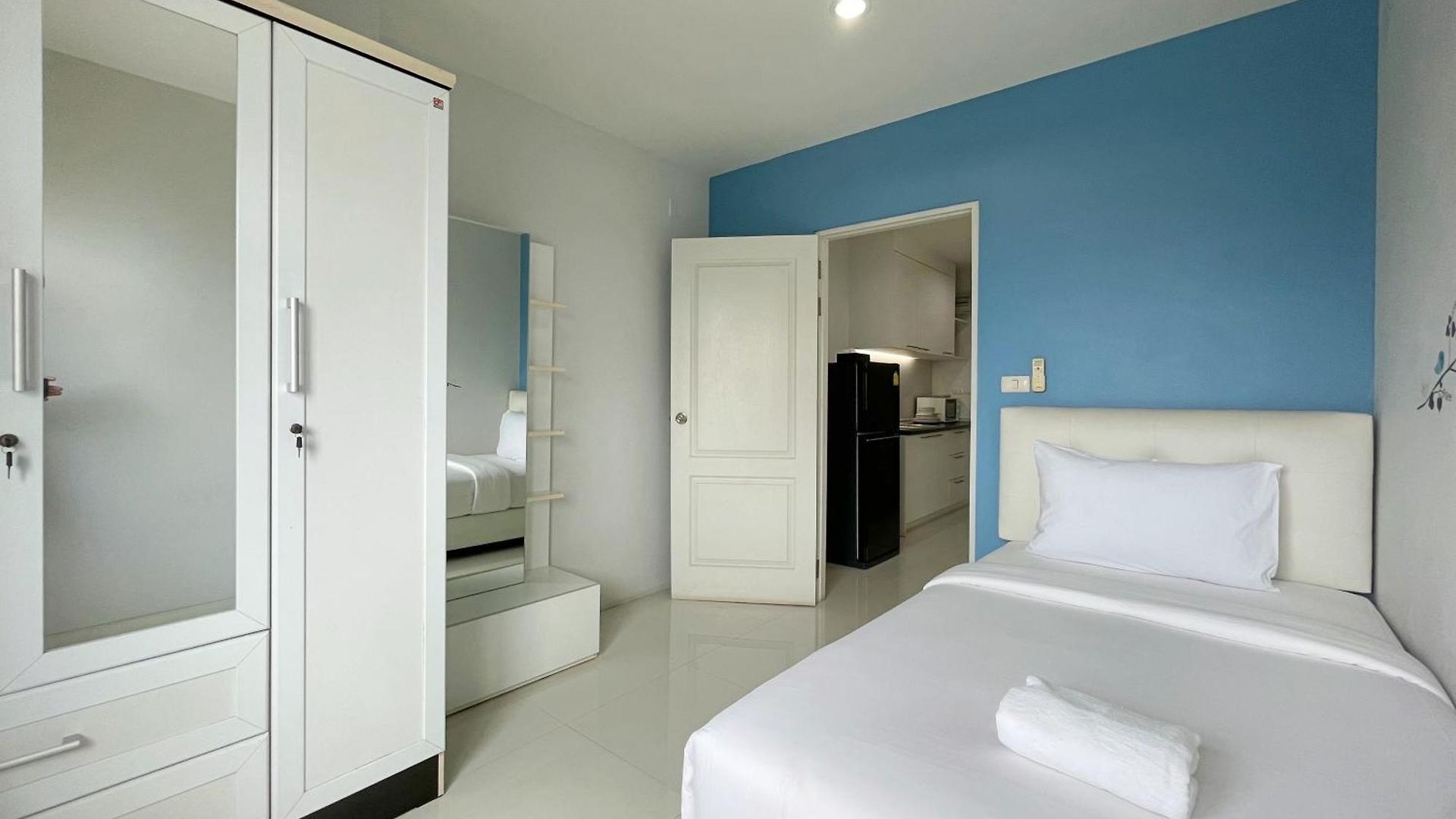 โรงแรม Baan By Sabai Near By God Pattaya