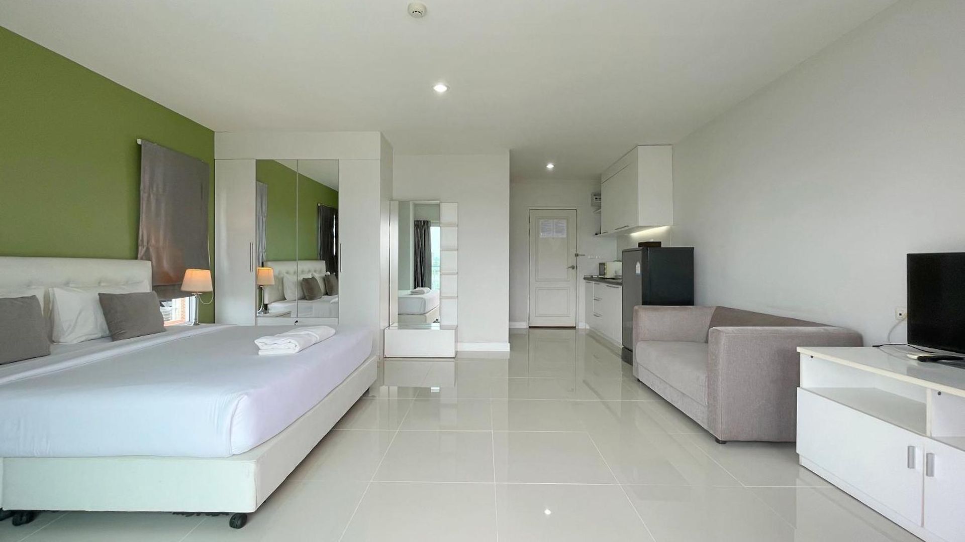 Baan By Sabai Near By God 3*