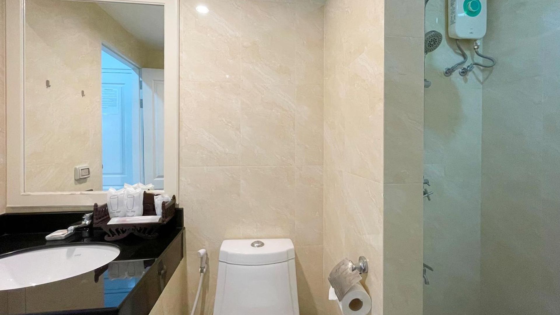 โรงแรม Baan By Sabai Near By God 3*