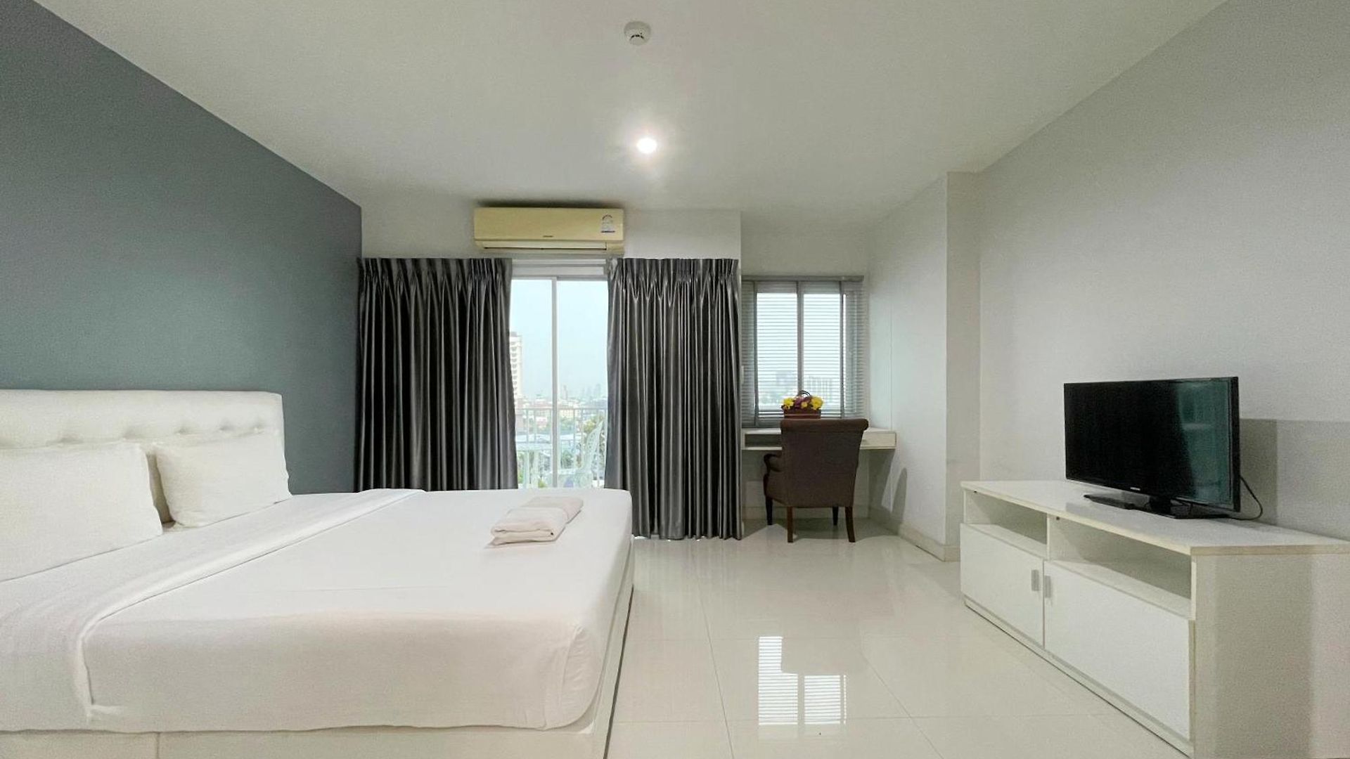 Baan By Sabai Near By God 3* Pattaya