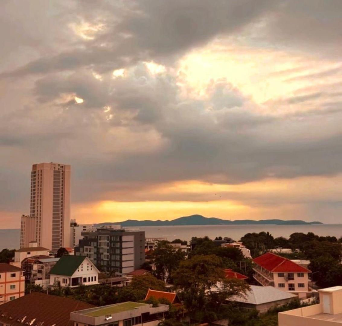Laguna Bay 1 By Max