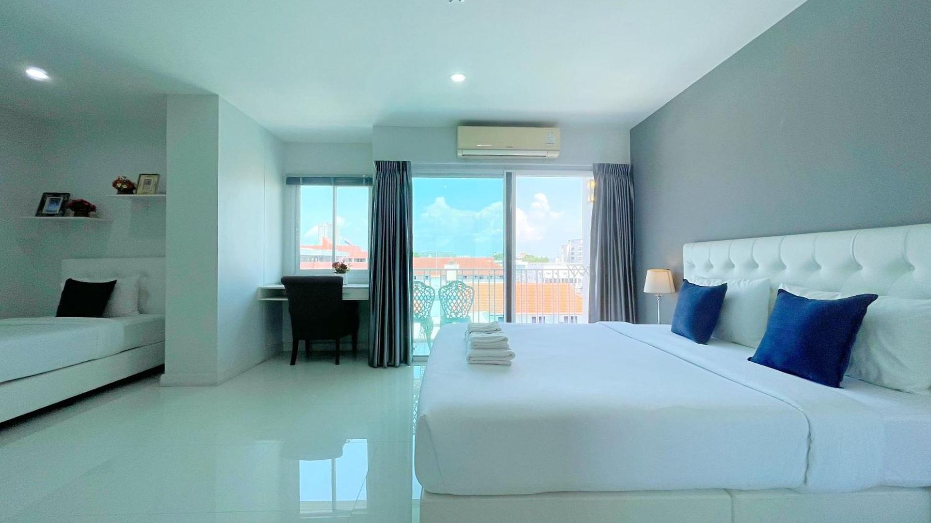 Baan By Sabai Near By God Pattaya