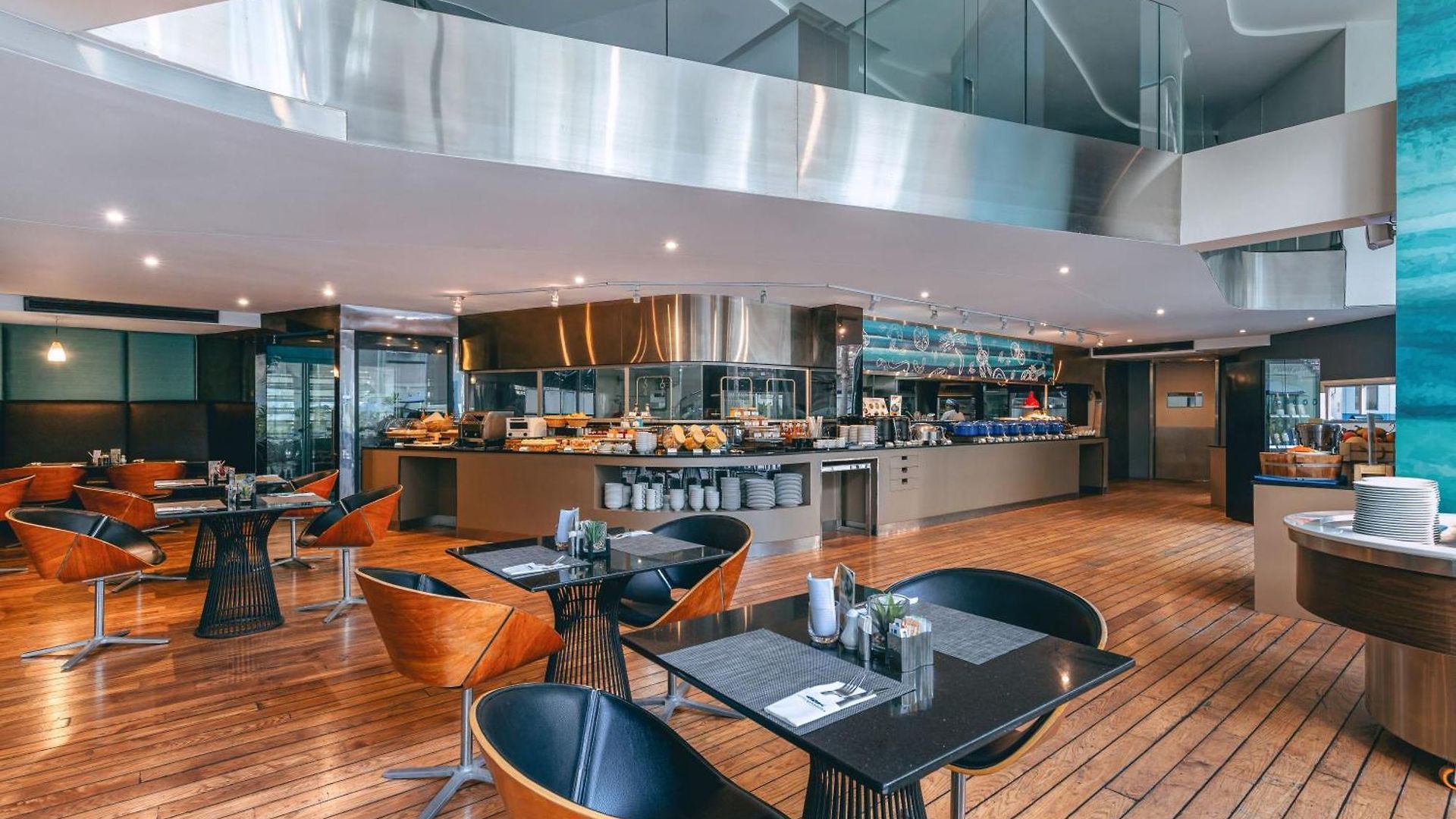 โรงแรม Baraquda Heeton By Compass Hospitality Pattaya