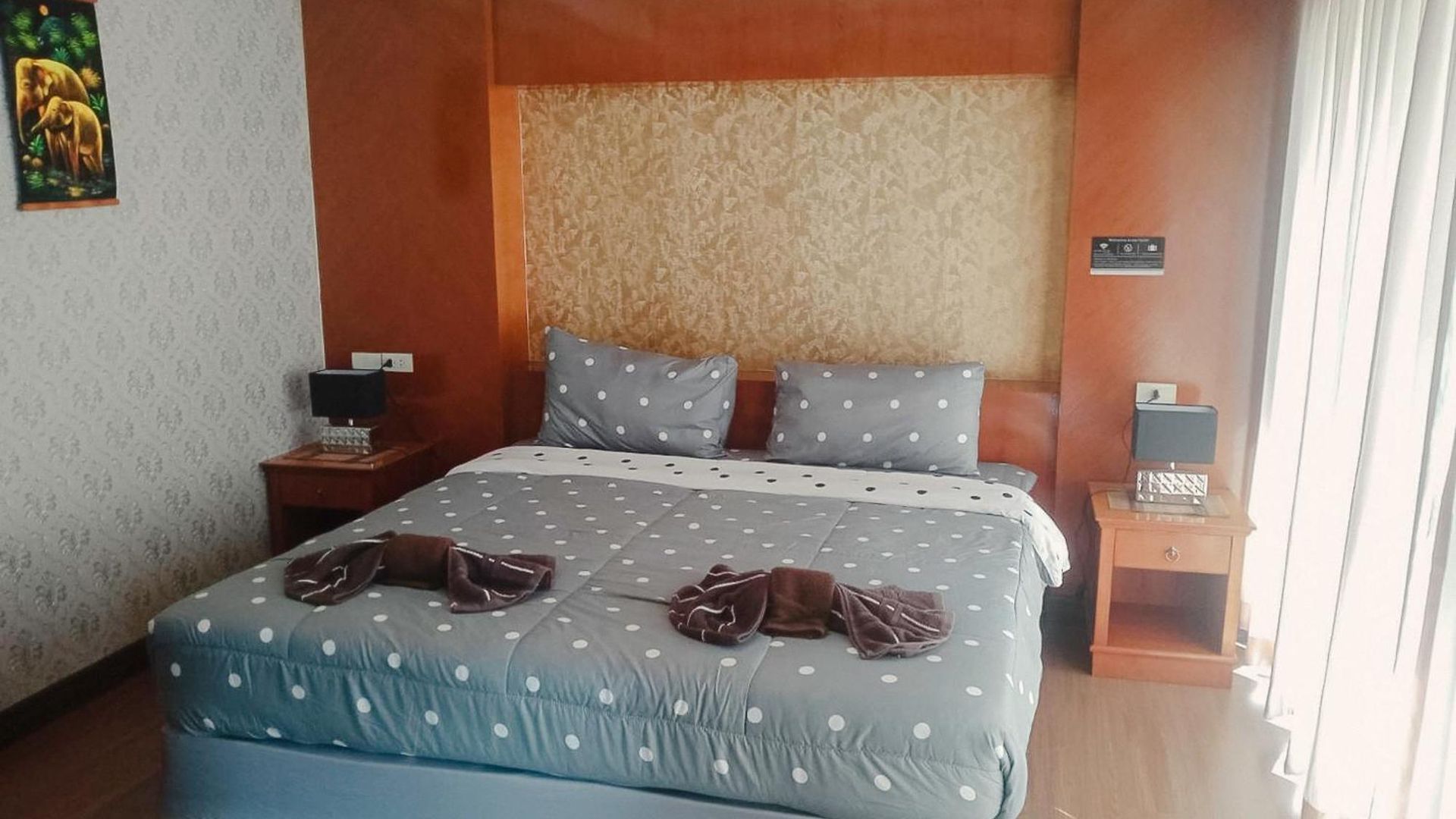 โรงแรม Antai Holiday 4*